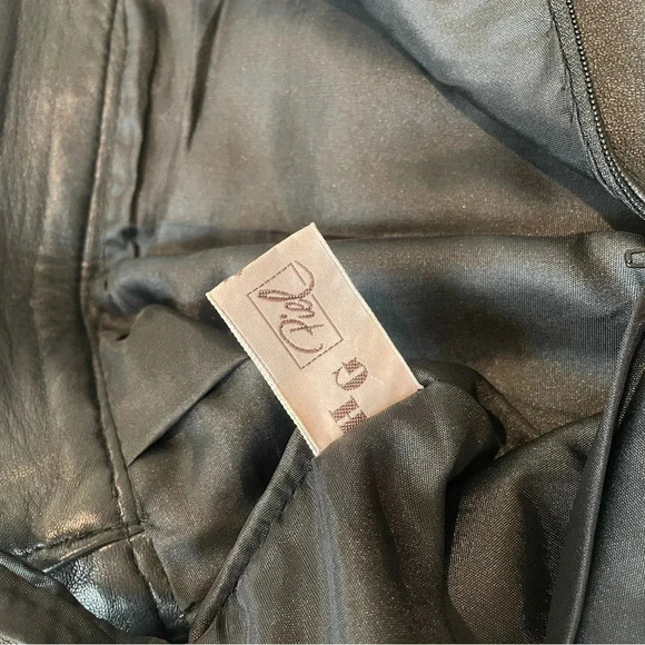 Vintage Enrique Hidalgo Pedrola Leather Maxi Skirt Black   Small - Picture 15 of 15